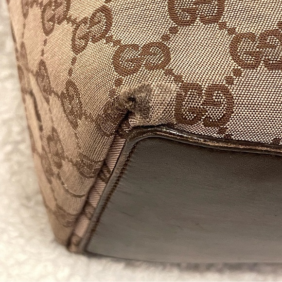 GUCCI Monogram Tote - Picture 8 of 13